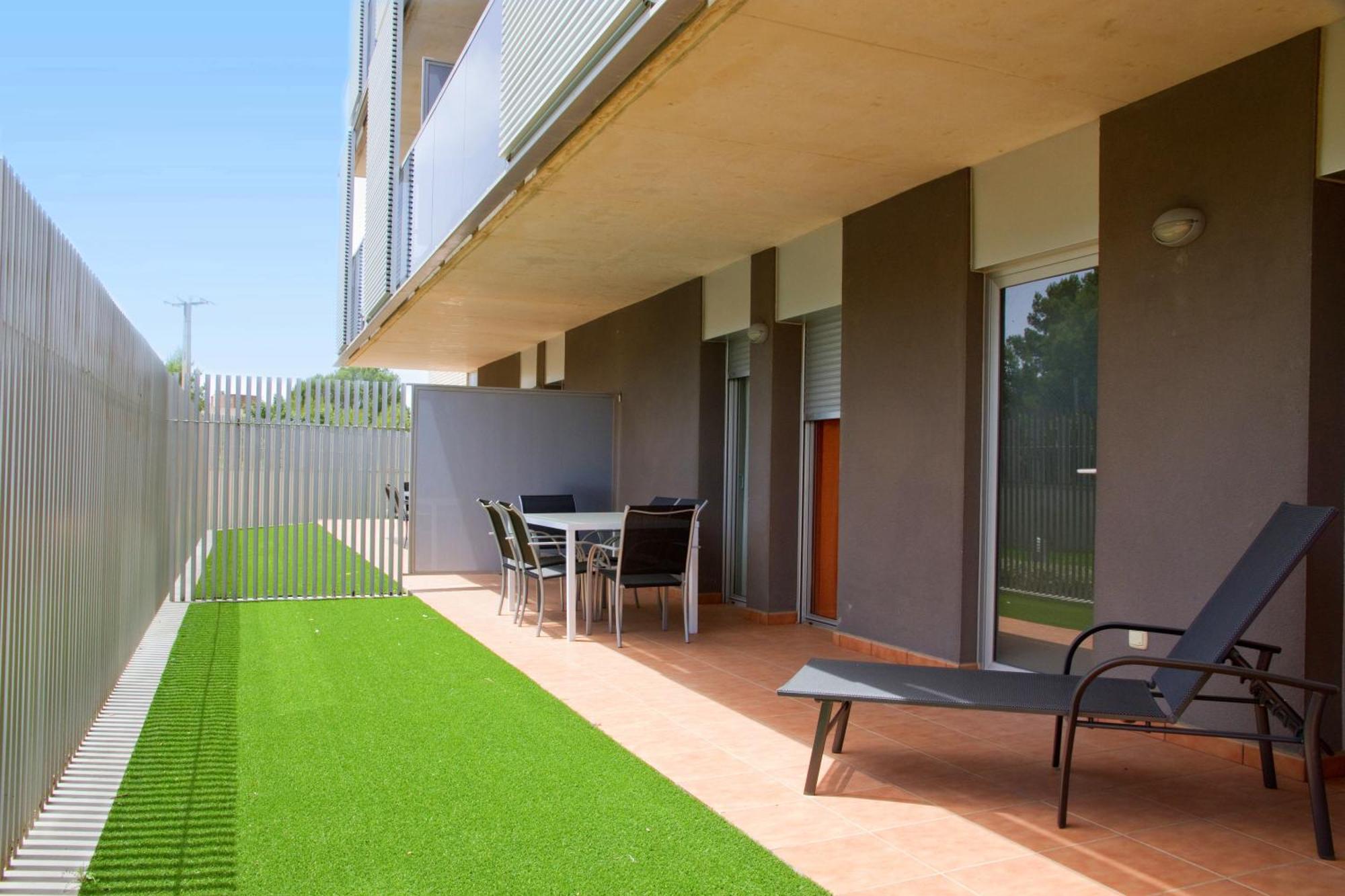 Rentalmar Paradise Families Only Con Parking 살루 외부 사진